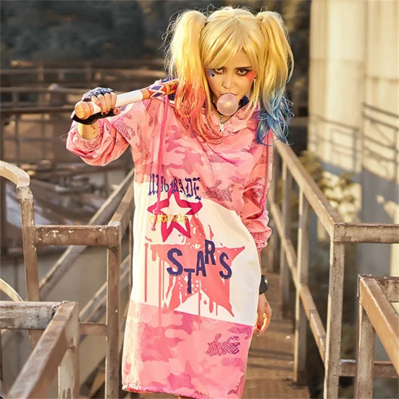 Tops printed plus size Hip Hop Graffiti femme gothic long T-shirt persoanlity fashion casual tide hooded pink summer streetwear
Tops printed plus size Hip Hop Graffiti femme gothic long T-shirt persoanlity fashion casual tide hooded pink summer streetwear