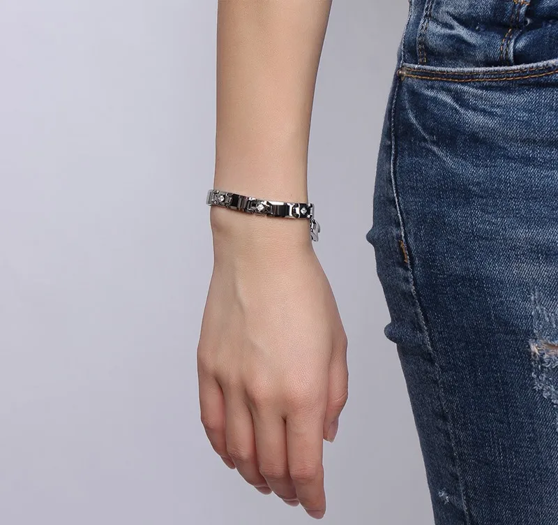 Fashion Healthy Energy Bracelet Hearted design Titanium Health Care Magnetic Gold Bracelet Hand Chain For Women
Fashion Healthy Energy Bracelet Hearted design Titanium Health Care Magnetic Gold Bracelet Hand Chain For Women