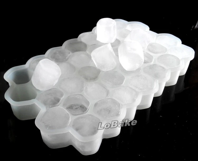 Latest hexagon exported food grade cellular shape ice mold chocolate cube mould candy fondant cake moule for DY bakery tool
Latest hexagon exported food grade cellular shape ice mold chocolate cube mould candy fondant cake moule for DY bakery tool