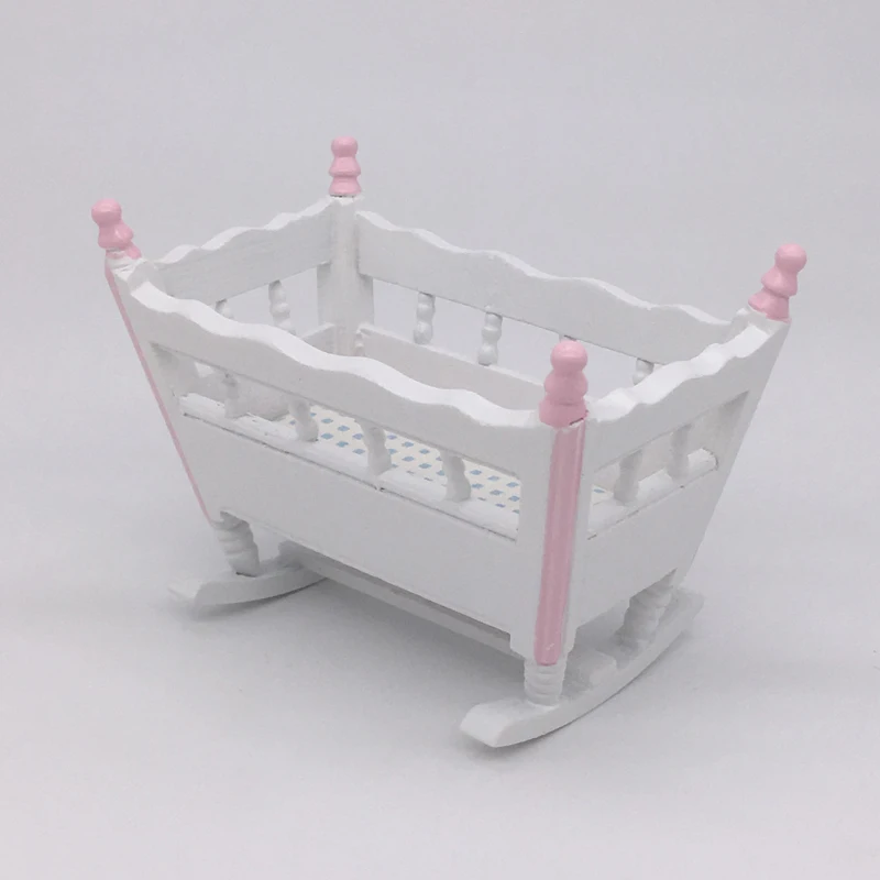 G08-X406 children baby gift Toy 1:12 Dollhouse mini Furniture Miniature rement wooden pink baby Shaker bed 1pcs
G08-X406 children baby gift Toy 1:12 Dollhouse mini Furniture Miniature rement wooden pink baby Shaker bed 1pcs