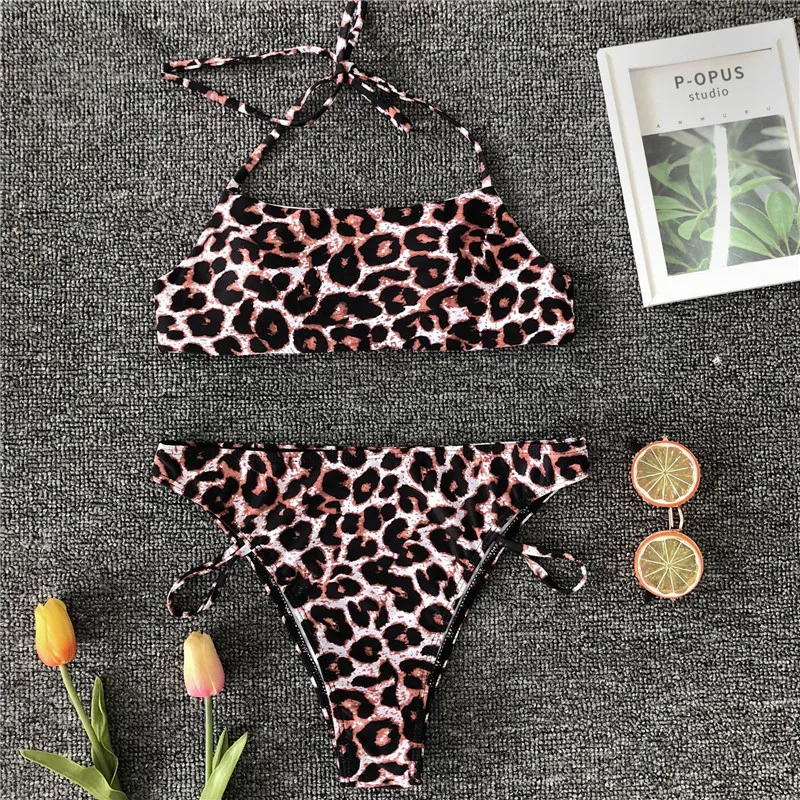 Leopard strap High waist 2019 swimsuit female Bandage swimwear women bathers halter bathing suit swimsuit Beach wear Biquini
Leopard strap High waist 2019 swimsuit female Bandage swimwear women bathers halter bathing suit swimsuit Beach wear Biquini