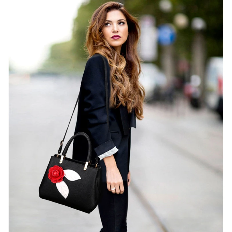 Floral Fashionable Handbag 2017 Bucket Women Messenger Bag Simple Queen Temperament Shoulder Bag Female Brand Designer ZHP12
Floral Fashionable Handbag 2017 Bucket Women Messenger Bag Simple Queen Temperament Shoulder Bag Female Brand Designer ZHP12