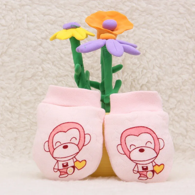 0-9 Month Baby Anti Catch Face Newborn Cotton Baby Gloves Anti Grasping Cartoon Print Boy Mitts Gloves Keep Warm Girl Mittens
0-9 Month Baby Anti Catch Face Newborn Cotton Baby Gloves Anti Grasping Cartoon Print Boy Mitts Gloves Keep Warm Girl Mittens