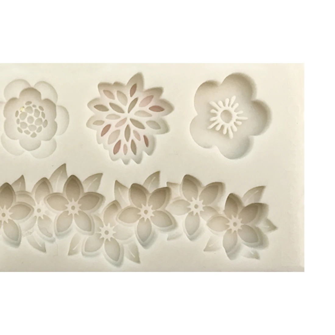 1PC Silicone Chocolate Soap Mold Cake Stencils Flower Shape Mould Kitchen Accessories Pastry DIY Tools Baking Pan
1PC Silicone Chocolate Soap Mold Cake Stencils Flower Shape Mould Kitchen Accessories Pastry DIY Tools Baking Pan