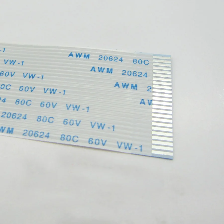 100pcs New FFC FPC 18pin flat flexible cable 0.5mm pitch forward Length 150mm 200mm 300mm 400mm 60mm 250mm Ribbon 18p Flex Cable
100pcs New FFC FPC 18pin flat flexible cable 0.5mm pitch forward Length 150mm 200mm 300mm 400mm 60mm 250mm Ribbon 18p Flex Cable