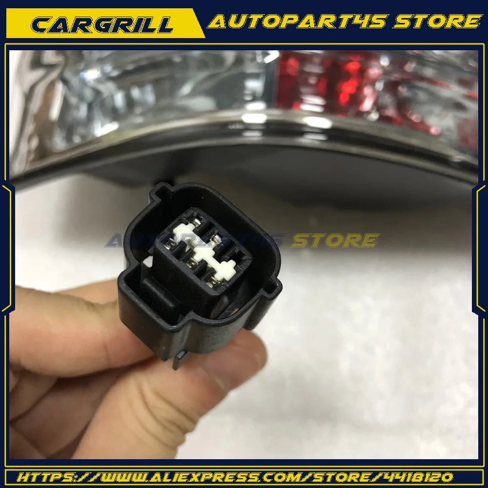 For Mitsubishi Pajero Shogun Montero IV 07-15 Rear Light Stop Signal Left side
For Mitsubishi Pajero Shogun Montero IV 07-15 Rear Light Stop Signal Left side