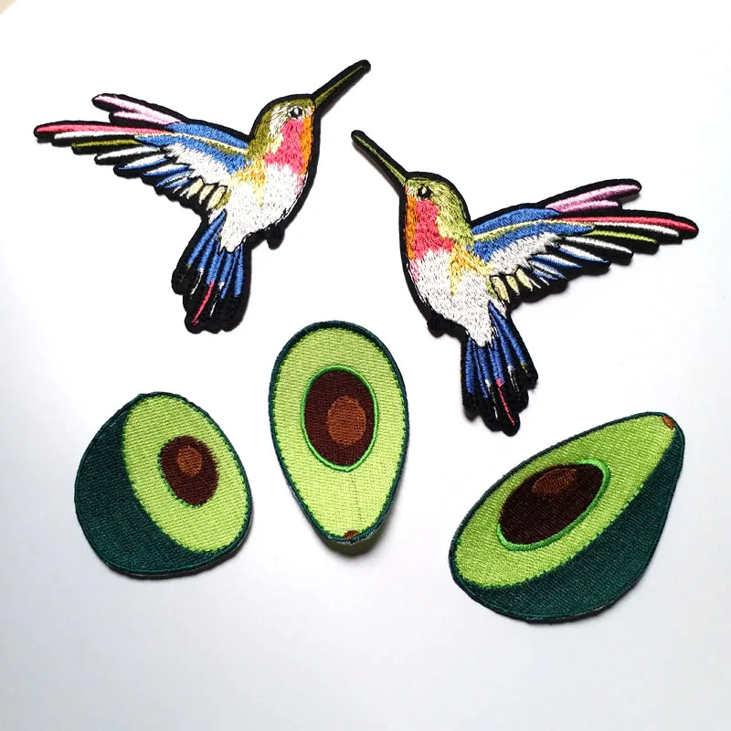 High quality birds patches for clothing 3D Avocado embroidered Patches DIY iron on flowers parches Embroidery applique plants
High quality birds patches for clothing 3D Avocado embroidered Patches DIY iron on flowers parches Embroidery applique plants