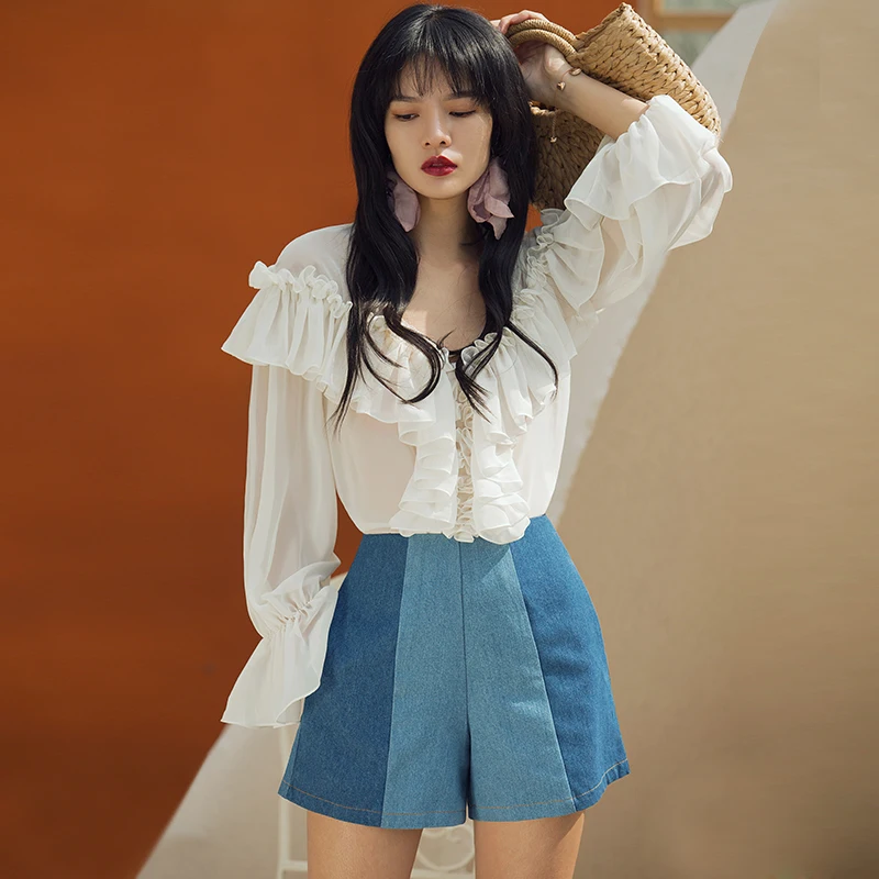 VERRAGEE 2019 new women denim shorts casual flared blue cotton short jeans summer shorts with pockets
VERRAGEE 2019 new women denim shorts casual flared blue cotton short jeans summer shorts with pockets