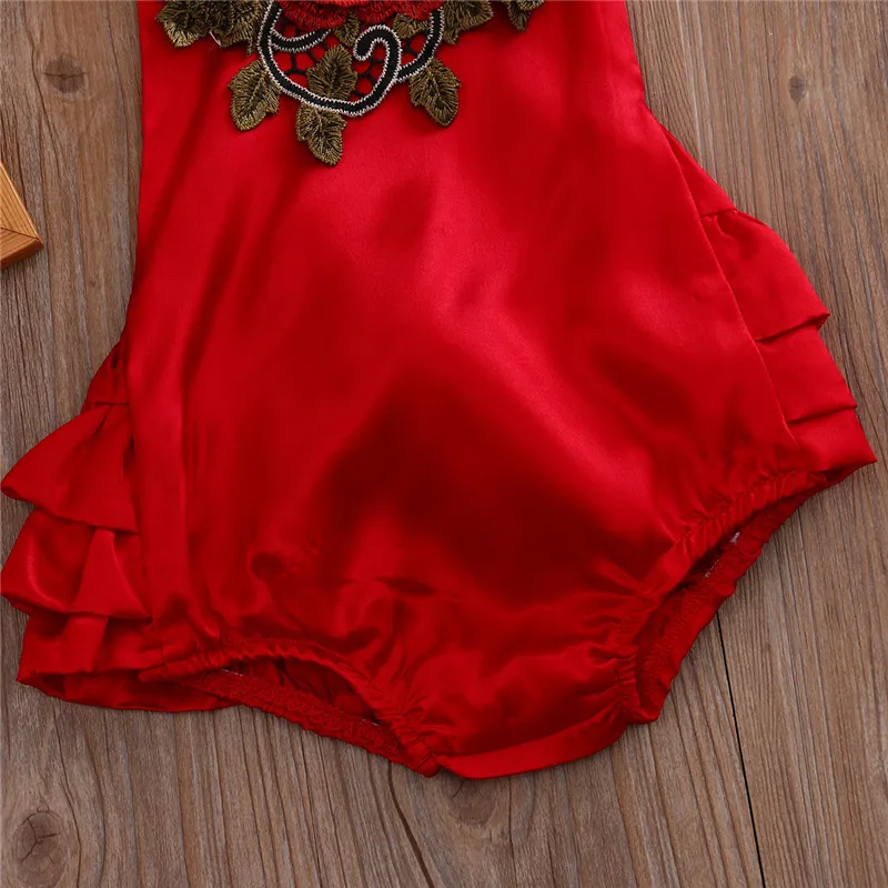 Summer Newborn Baby Girl Belt Hanging neck rose flowers Romper Sleeveless Belt Jumpsuit Sunsuit Girls Clothes
Summer Newborn Baby Girl Belt Hanging neck rose flowers Romper Sleeveless Belt Jumpsuit Sunsuit Girls Clothes
