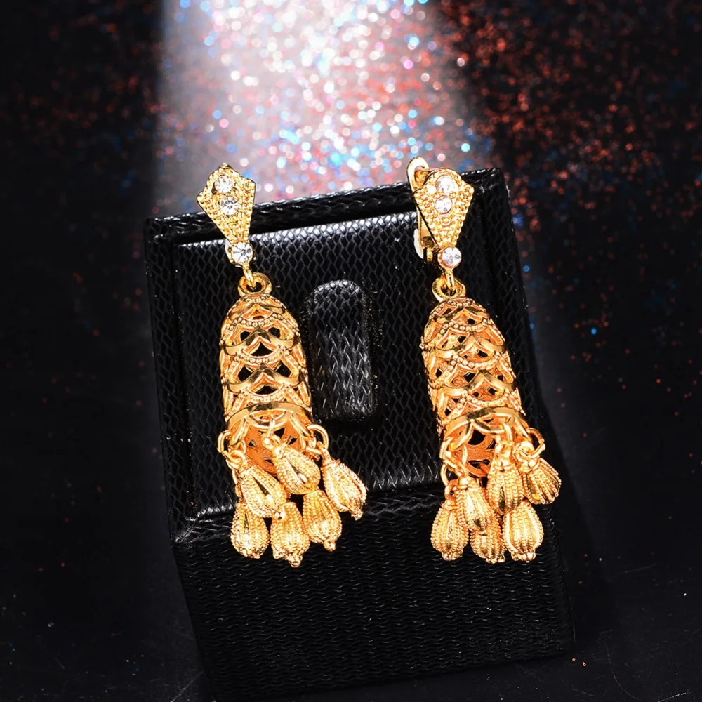 WANDO Fashion Drop Earring For Women/Girl Gold Colour Jewelry Water Drop Fish Earing Long Drop Birdcage Middle East Jewelry E77
WANDO Fashion Drop Earring For Women/Girl Gold Colour Jewelry Water Drop Fish Earing Long Drop Birdcage Middle East Jewelry E77