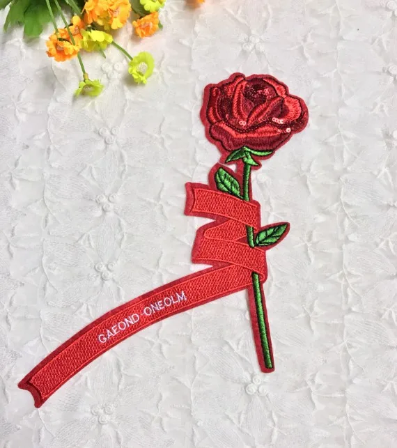 2018 New Flowers With Embroidered Patches Fashion Applique sew on Patch for Clothes Bags DIY Decal Apparel Accessory 1pcs
2018 New Flowers With Embroidered Patches Fashion Applique sew on Patch for Clothes Bags DIY Decal Apparel Accessory 1pcs