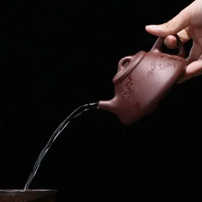 2020 Teteras Teapot Yixing Zisha Clay Infuser Handmade Tea Pot 200ml Ziyeshipiao Hu New Arrived Fast Delivery Drop Shipping
2020 Teteras Teapot Yixing Zisha Clay Infuser Handmade Tea Pot 200ml Ziyeshipiao Hu New Arrived Fast Delivery Drop Shipping