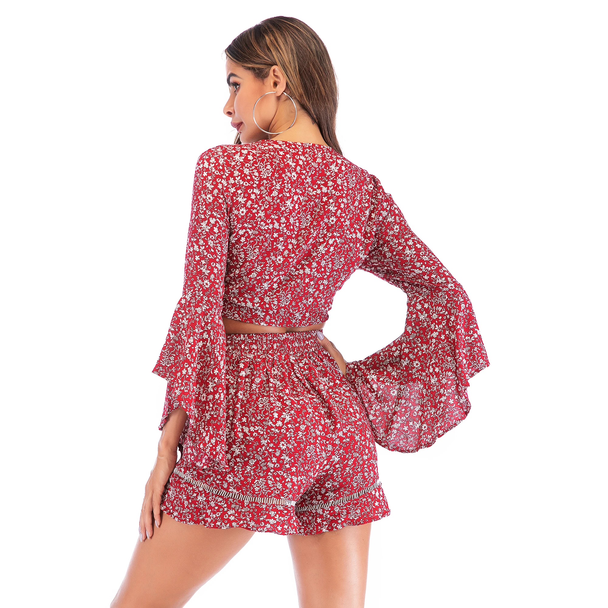 LJ Cloest Print Flower Summer Beach V-Neck Collar Chiffon Tanks+Shorts Women Beach Vacation Casual Lady Clothing Set
LJ Cloest Print Flower Summer Beach V-Neck Collar Chiffon Tanks+Shorts Women Beach Vacation Casual Lady Clothing Set