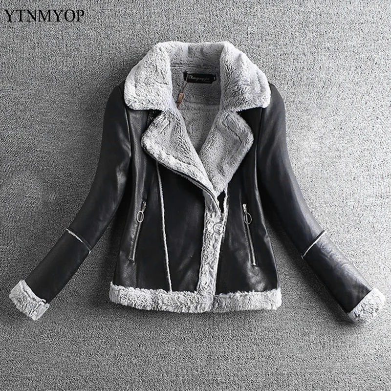 YTNMYOP Winter Motorcycle Clothing Female Winter Lamb Hair PU Leather Jacket Jacket Thick Turn-down Collar Autumn Leather Coats
YTNMYOP Winter Motorcycle Clothing Female Winter Lamb Hair PU Leather Jacket Jacket Thick Turn-down Collar Autumn Leather Coats