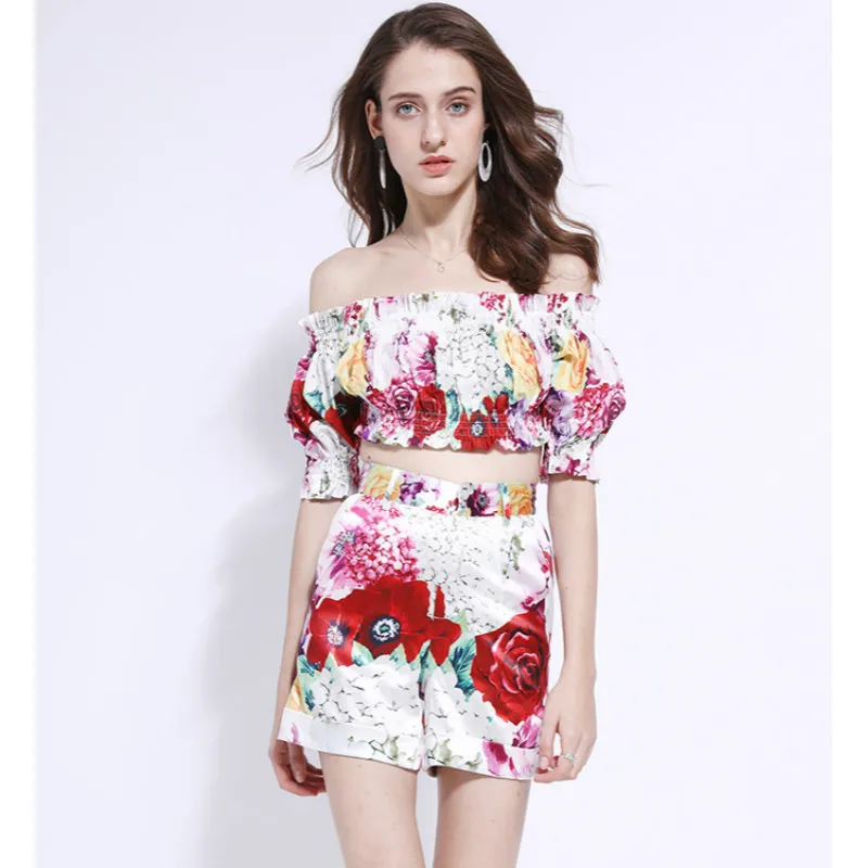New Runway Women's Suits Printed Florals Short Tops Sexy Off Shoulder Shorts 2019 Summer Elegant Ladies Party Sets Ruffles Pants
New Runway Women's Suits Printed Florals Short Tops Sexy Off Shoulder Shorts 2019 Summer Elegant Ladies Party Sets Ruffles Pants