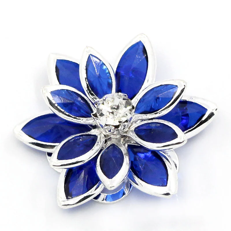 8SEASONS Rhinestone Embellishment Findings Flower silver-color White Darkblue Rhinestone 23x24mm,10PCs (B25313)
8SEASONS Rhinestone Embellishment Findings Flower silver-color White Darkblue Rhinestone 23x24mm,10PCs (B25313)