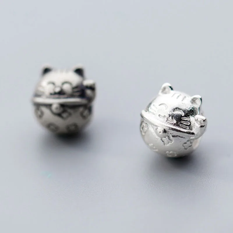 100% 925 Sterling Silver Fortune Cat Charm Beads Big Hole Fashion Bracelets Spacer Beads For Girls Boys DIY Jewelry Making Gift
100% 925 Sterling Silver Fortune Cat Charm Beads Big Hole Fashion Bracelets Spacer Beads For Girls Boys DIY Jewelry Making Gift