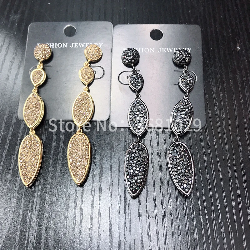 2018 new style fashion style matching earrings for female rhinestone simple long earrings
2018 new style fashion style matching earrings for female rhinestone simple long earrings