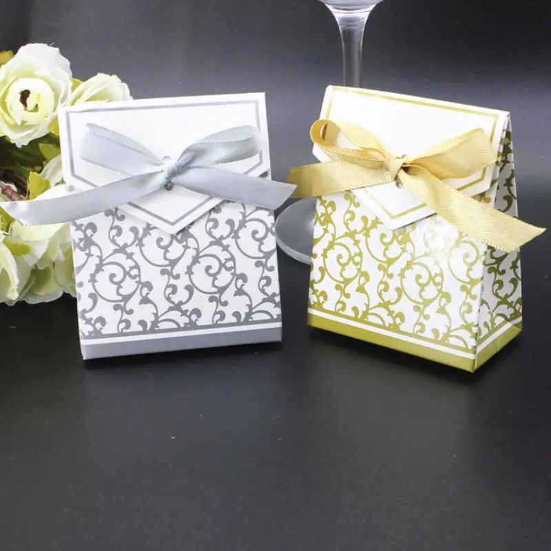 50 Pcs/lot Personality Creative Gold Silver Paper Bag Christmas Goodie Gift Bags Wedding Birthday Candy Bag
50 Pcs/lot Personality Creative Gold Silver Paper Bag Christmas Goodie Gift Bags Wedding Birthday Candy Bag