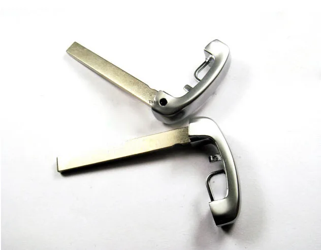 5PCS New Emergency Smart Spare Key Blade for BMW 7 Series 730.740.750.760.640.650 2011 Smart key
5PCS New Emergency Smart Spare Key Blade for BMW 7 Series 730.740.750.760.640.650 2011 Smart key