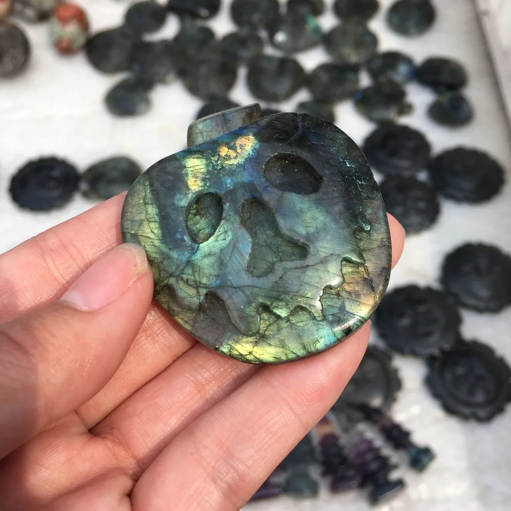 Hand carved pumpkin statues for decoration natural labradorite crystal mineral stones
Hand carved pumpkin statues for decoration natural labradorite crystal mineral stones