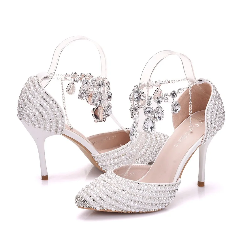 2021 Summer Rhinestone Wristband White Pearl Bridal Wedding Shoes 9cm High-heeled Pointed Party Dress Female Sandals Large Size
2021 Summer Rhinestone Wristband White Pearl Bridal Wedding Shoes 9cm High-heeled Pointed Party Dress Female Sandals Large Size