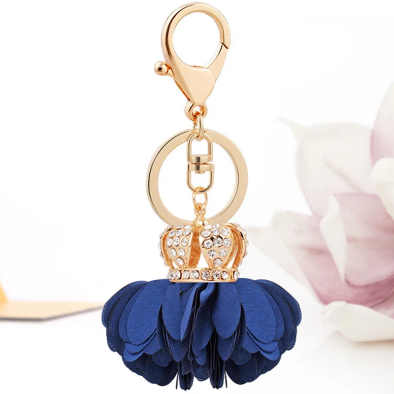 

Camellia Daisy Crown Keychain Bag Pendant Bag Holder Crytals Strass Women Bag Flower Charm Key Chain Buckle Key Ring CH901