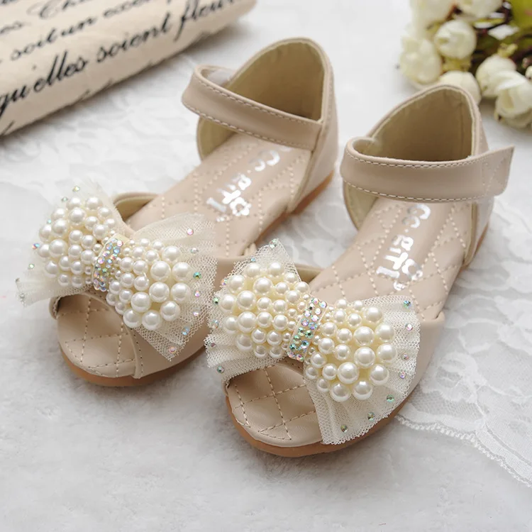 Girls Flat Shoes Summer Bowtie Sandals 2018 New Children Shoes Square Heels Princess Bow Sweet Sandals Beaded Shoes For Girls
Girls Flat Shoes Summer Bowtie Sandals 2018 New Children Shoes Square Heels Princess Bow Sweet Sandals Beaded Shoes For Girls