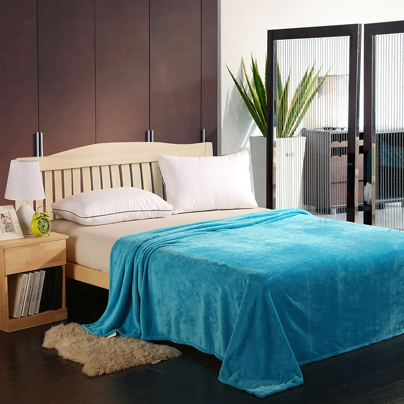 Hot sale solid color sky blue blankets on the bed King Queen Full Twin size throws bedclothes Free shipping
Hot sale solid color sky blue blankets on the bed King Queen Full Twin size throws bedclothes Free shipping