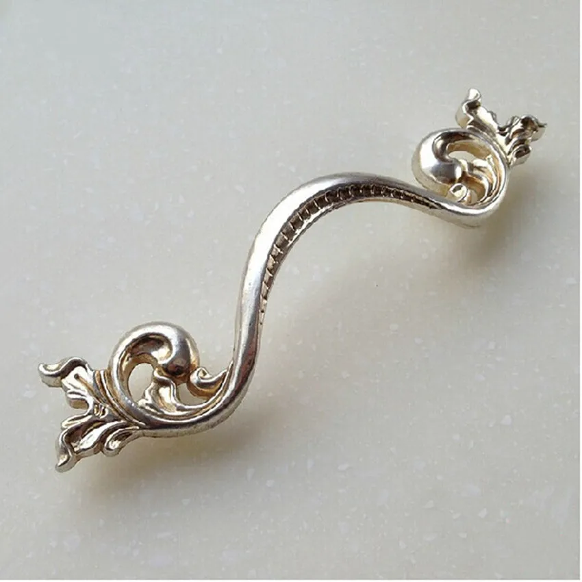 96mm antique silver drawer cupboard cabinet dresser furniture door handles pulls knobs distress silver handles retro style
96mm antique silver drawer cupboard cabinet dresser furniture door handles pulls knobs distress silver handles retro style