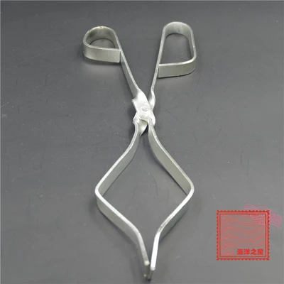 Experimental equipment beaker clip high temperature iron clip 30cm 12 inch beaker clip
Experimental equipment beaker clip high temperature iron clip 30cm 12 inch beaker clip