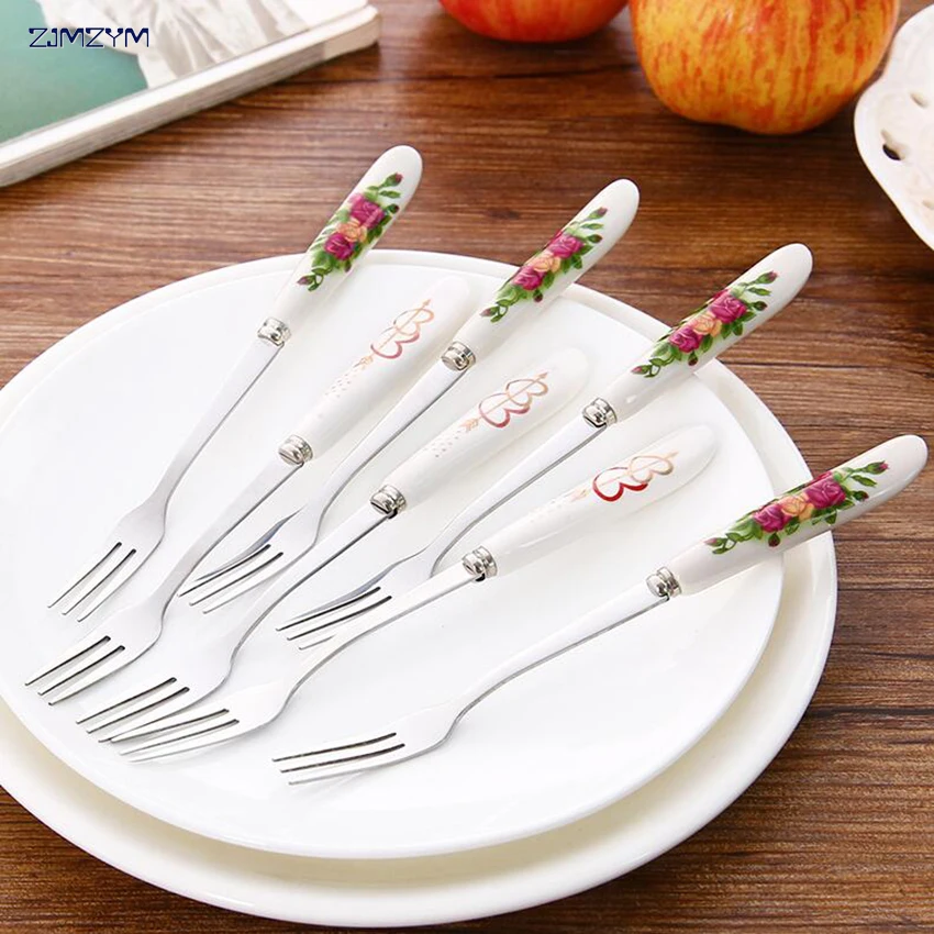 1pc HOT Stainless Steel Dinner Fork three Tine Korean Long Handle Table Fork set Salad Dessert Fruit Forks
1pc HOT Stainless Steel Dinner Fork three Tine Korean Long Handle Table Fork set Salad Dessert Fruit Forks