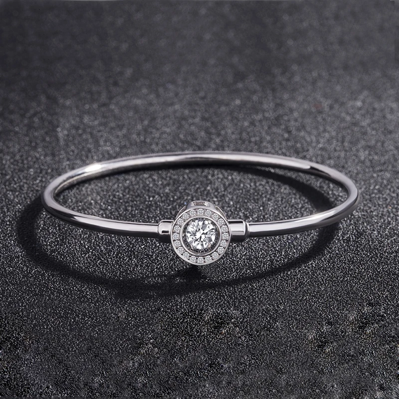 100% 925 Sterling Silver Bracelet Round Zircon Inlay Pendant Solid Silver Bracelet Glamour Jewelry Birthday Gift Free Shipping
100% 925 Sterling Silver Bracelet Round Zircon Inlay Pendant Solid Silver Bracelet Glamour Jewelry Birthday Gift Free Shipping