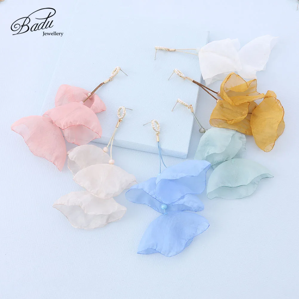 Badu Long Charm Drop Earrings for Women 5 Bright Colors Yarn Flower Drop Earrings 2019 Fashion Summer Handmade Jewelry Wholesal
Badu Long Charm Drop Earrings for Women 5 Bright Colors Yarn Flower Drop Earrings 2019 Fashion Summer Handmade Jewelry Wholesal