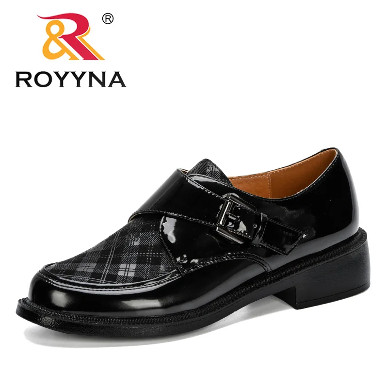 Женские туфли-лодочки ROYYNA, классические туфли на среднем каблуке с круглым носком, туфли для работы, свадебные туфли разных цветов, 2019
Женские туфли-лодочки ROYYNA, классические туфли на среднем каблуке с круглым носком, туфли для работы, свадебные туфли разных цветов, 2019