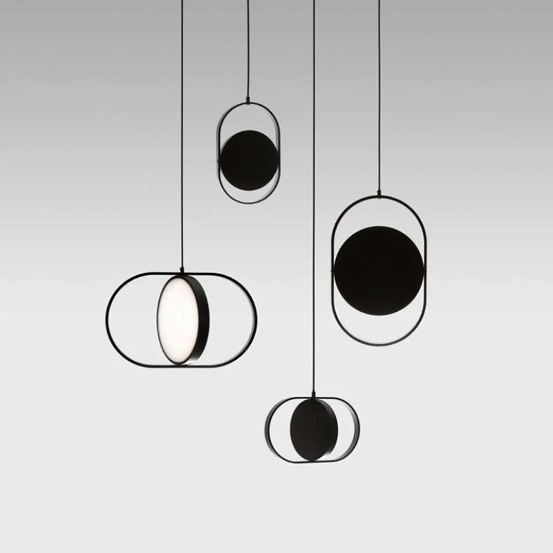 Nordic Postmodern Iron Lustre Pendent Lamp Creative Living Room Bedroom Luminaria Cafe Exhibition Hall Hanglamp
Nordic Postmodern Iron Lustre Pendent Lamp Creative Living Room Bedroom Luminaria Cafe Exhibition Hall Hanglamp