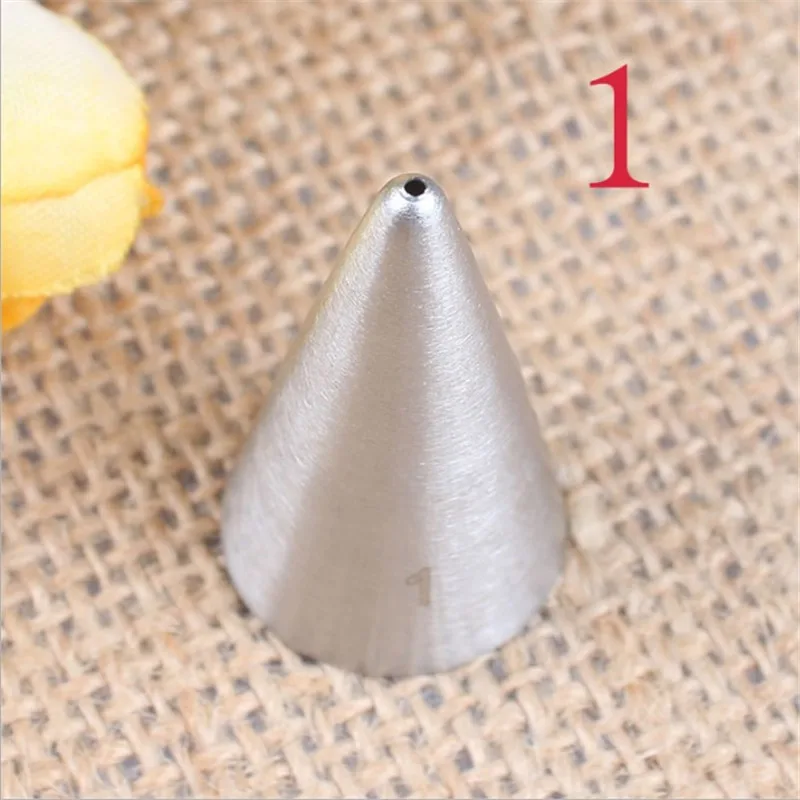 TTLIFE Writing Pastry Nozzles Icing Piping Tips Stainless Steel Rose Cream Bakeware Cupcake Cake Decorating Fondant Tools Mold
TTLIFE Writing Pastry Nozzles Icing Piping Tips Stainless Steel Rose Cream Bakeware Cupcake Cake Decorating Fondant Tools Mold