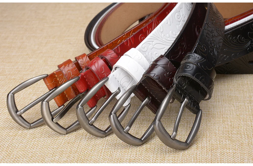 New 5 colors embossed ladies leather belt Super quality personality totem leather belt young students denim decorative belt
New 5 colors embossed ladies leather belt Super quality personality totem leather belt young students denim decorative belt
