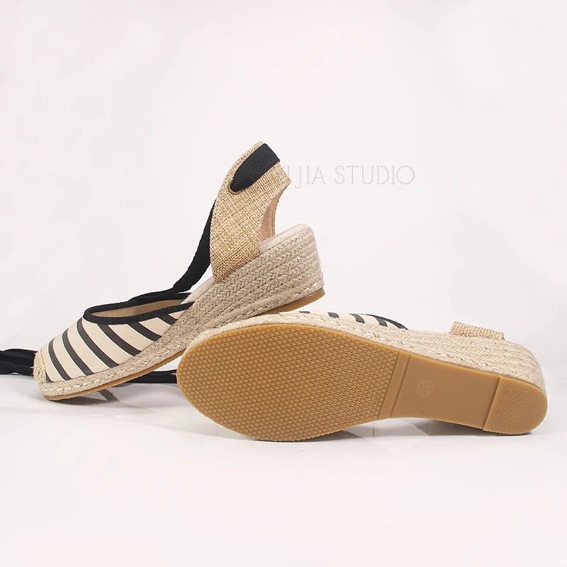 Mid height Women canvas shoes Women wedge sandal shoes for autumn fashion flat platform D'orsay espadrilles shoes
Mid height Women canvas shoes Women wedge sandal shoes for autumn fashion flat platform D'orsay espadrilles shoes