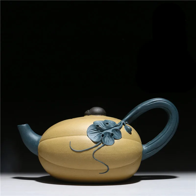 200ml Wholsale Yixing Genuine Handmade Purple Clay Melon teapot Creative Chinese Kung Fu Zisha Tea Pot Gift Box Free Shipping
200ml Wholsale Yixing Genuine Handmade Purple Clay Melon teapot Creative Chinese Kung Fu Zisha Tea Pot Gift Box Free Shipping