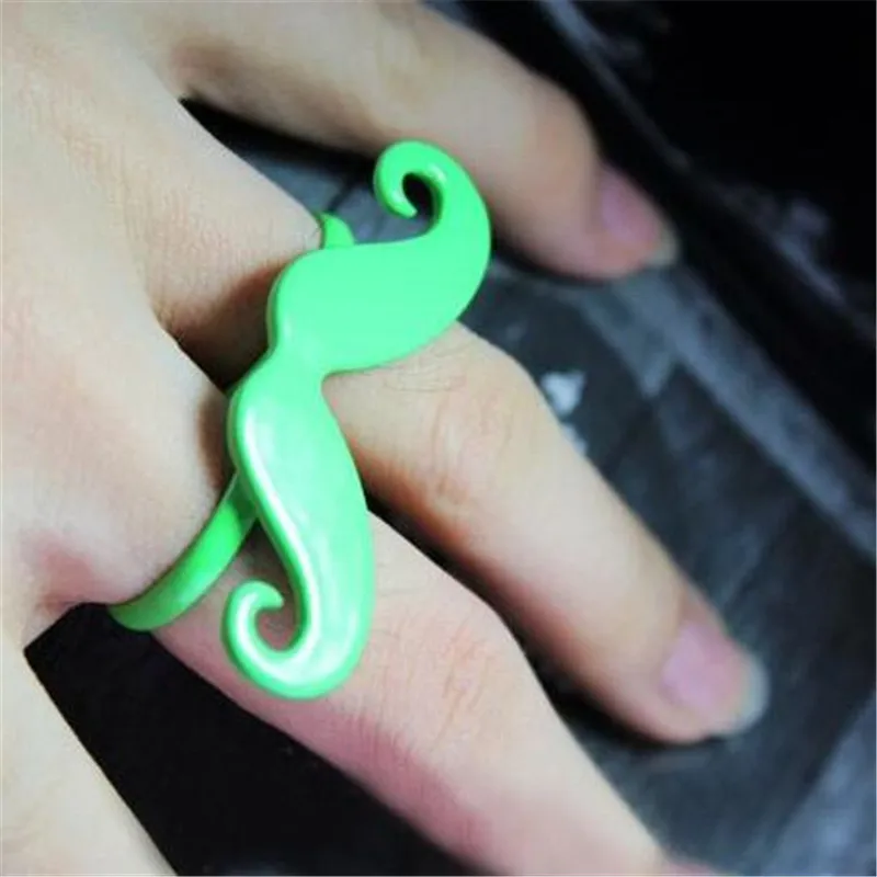 2021 European And American Trade Ring Selling Young Fashion Color candy-colored Beard Double Ring Ring
2021 European And American Trade Ring Selling Young Fashion Color candy-colored Beard Double Ring Ring