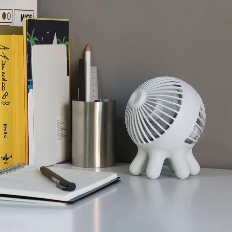 Longer Life Portable Mini Handheld Fan USB Charging Mute Office Fan Air Cooler Three-speed Wind Speed Adjustable
Longer Life Portable Mini Handheld Fan USB Charging Mute Office Fan Air Cooler Three-speed Wind Speed Adjustable