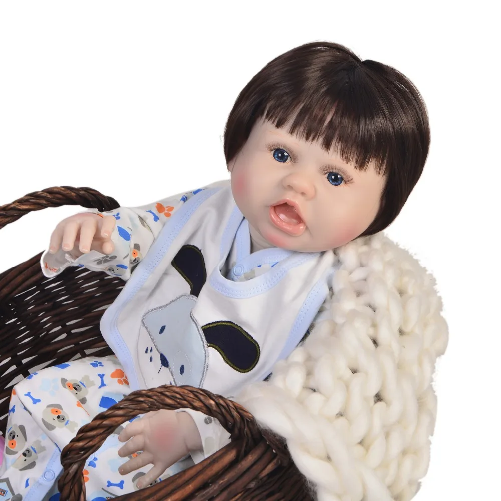 Bebe doll reborn 55cm Silicone vinyl Reborn Baby boy Dolls with 1pcs Cartoon puppy clothes Realistic Looking Newborn Doll gift
Bebe doll reborn 55cm Silicone vinyl Reborn Baby boy Dolls with 1pcs Cartoon puppy clothes Realistic Looking Newborn Doll gift
