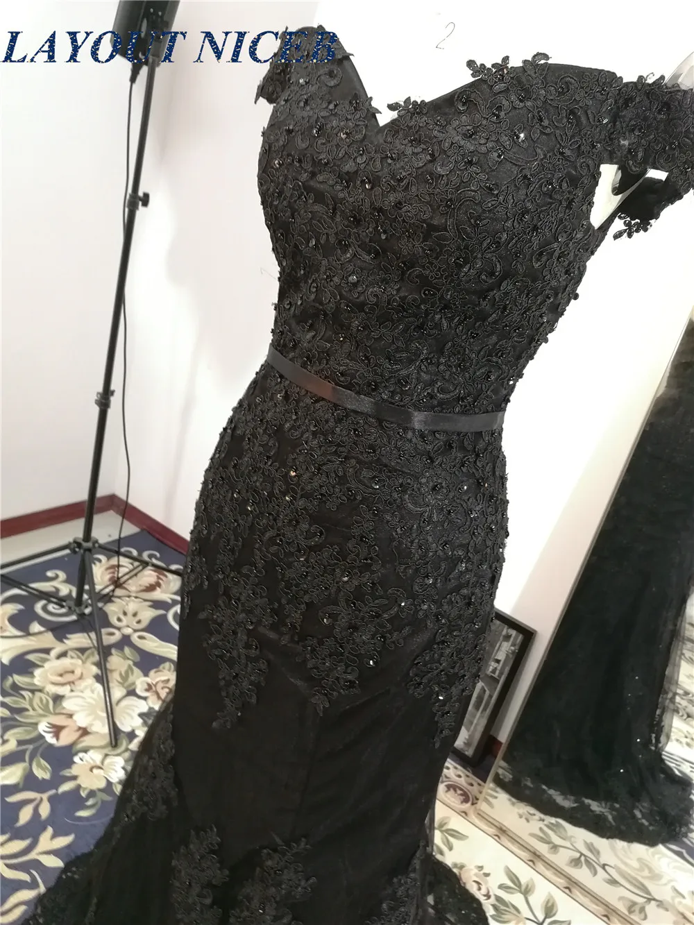 Black Off the Shoulder Mermaid Evening Dress 2019 Lace Robe De Soiree Woman Formal Evening Party Gown Vestido De Festa de noche
Black Off the Shoulder Mermaid Evening Dress 2019 Lace Robe De Soiree Woman Formal Evening Party Gown Vestido De Festa de noche