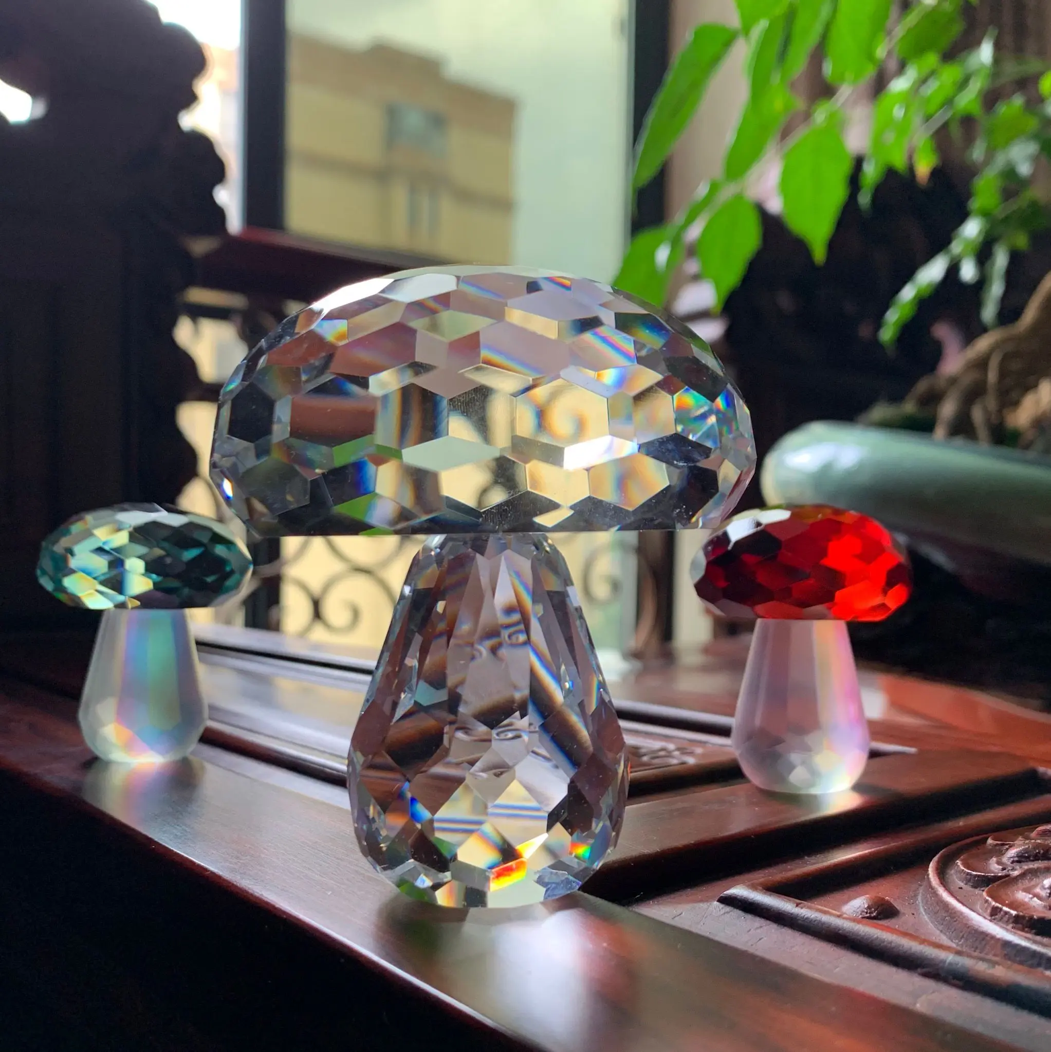 K9 Clear Crystal Mushroom Figurines Ornament Glass Mushroom Craft Miniature Paperweight Home Table Decor Kids Gifts
K9 Clear Crystal Mushroom Figurines Ornament Glass Mushroom Craft Miniature Paperweight Home Table Decor Kids Gifts