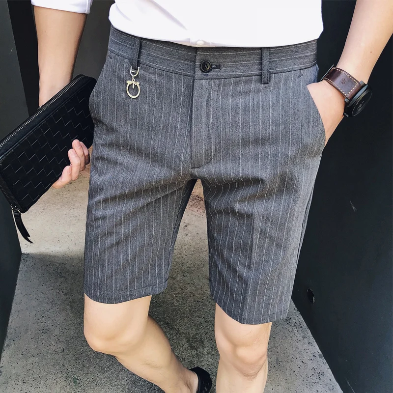 Fashion Men Shorts Summer New Slim Striped Knee Lenth Gentlemen Business Formal Wear Casual Short Mens Clothing
Fashion Men Shorts Summer New Slim Striped Knee Lenth Gentlemen Business Formal Wear Casual Short Mens Clothing