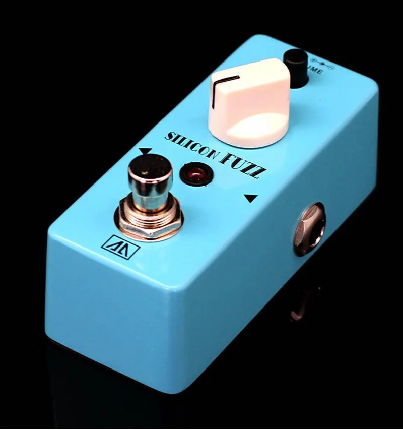 Педаль для гитары ASF-5 Fuzz, классический силиконовый транзистор, педаль эффектов для гитары, настоящие обходные детали и аксессуары для гитар...
Педаль для гитары ASF-5 Fuzz, классический силиконовый транзистор, педаль эффектов для гитары, настоящие обходные детали и аксессуары для гитар...