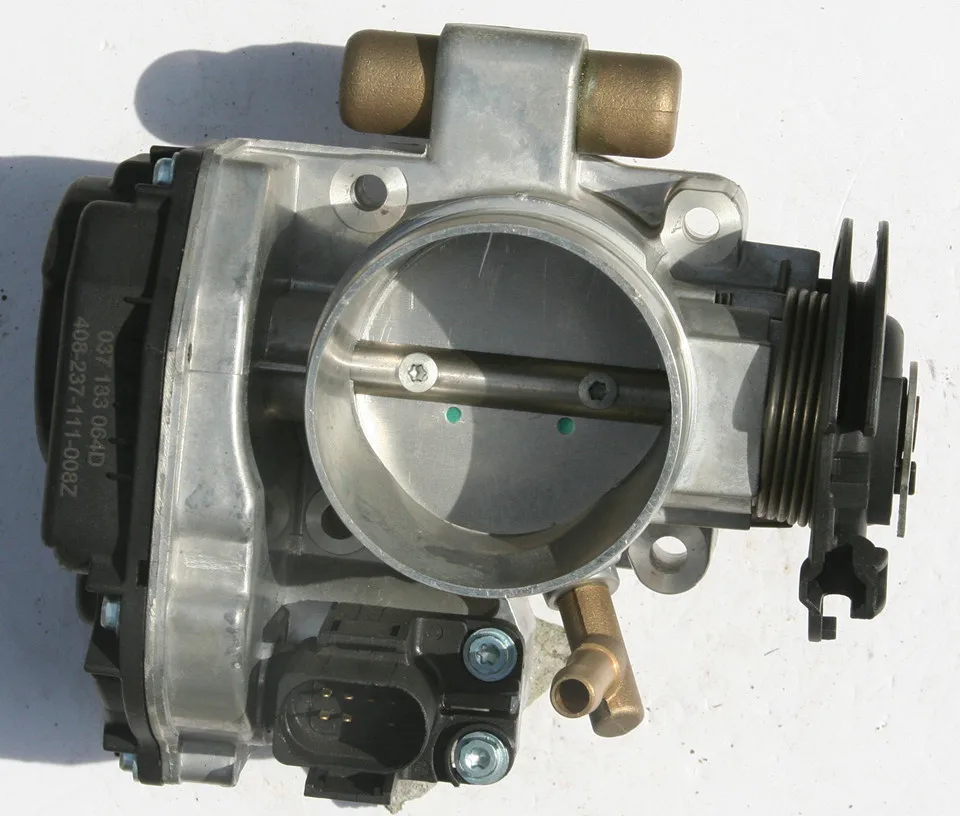 Корпус дроссельной заслонки с двигателем и TPS для Volkswagen Golf III Seat Toledo 1 6 1.6i OE 037133064D 408