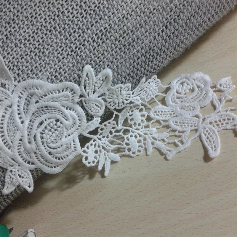 Hot Sale Flower Embroidered Lace Trim Fabric Applique Lace Ribbon Handmade DIY Sewing Supplies Craft For Costume Decoration
Hot Sale Flower Embroidered Lace Trim Fabric Applique Lace Ribbon Handmade DIY Sewing Supplies Craft For Costume Decoration