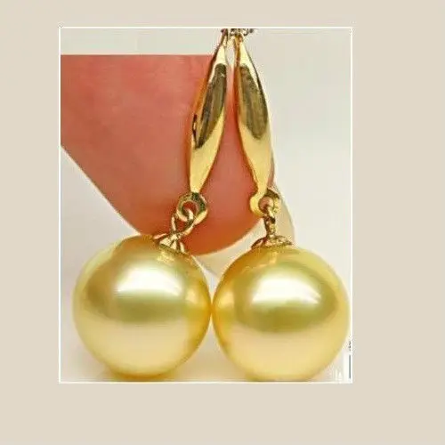 PERFECT ROUND NATURAL AA+9-10MM AUSTRALIAN SOUTH SEA GOLDEN shell PEARL EARRING
PERFECT ROUND NATURAL AA+9-10MM AUSTRALIAN SOUTH SEA GOLDEN shell PEARL EARRING